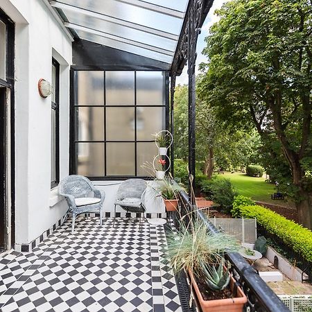 Earls Court Apartments By Basetogo Londra Esterno foto