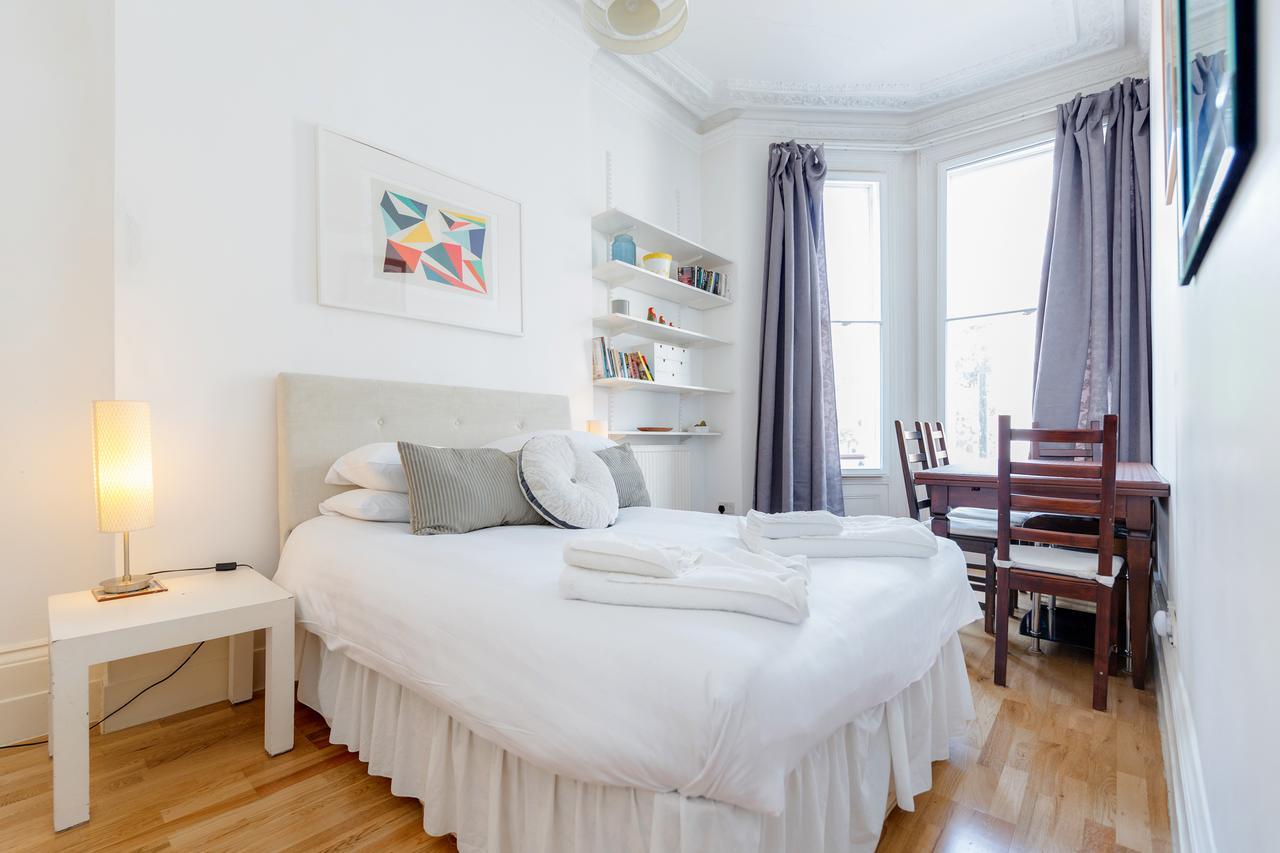 Earls Court Apartments By Basetogo Londra Esterno foto