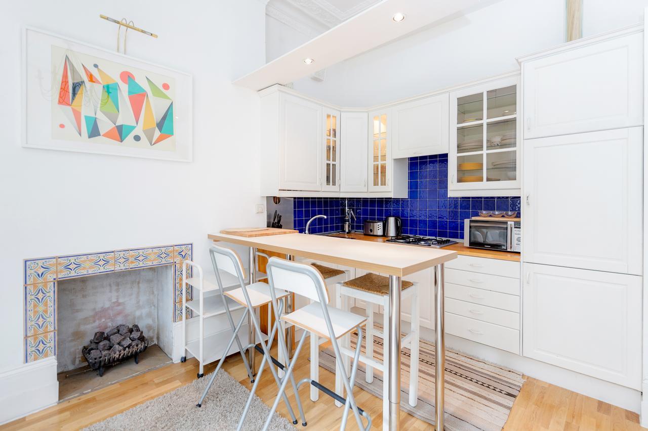 Earls Court Apartments By Basetogo Londra Esterno foto