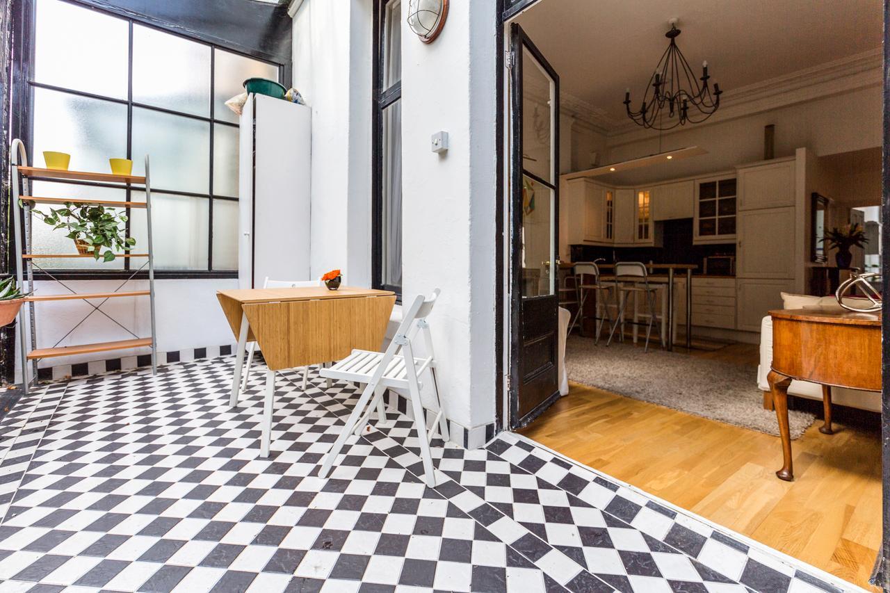Earls Court Apartments By Basetogo Londra Esterno foto